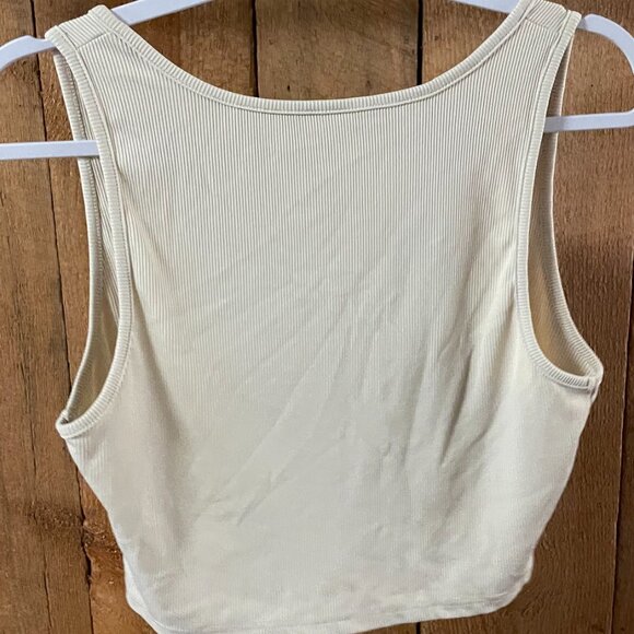 Women's Shein Cream Crop Top (XL) - Picture 2 of 3